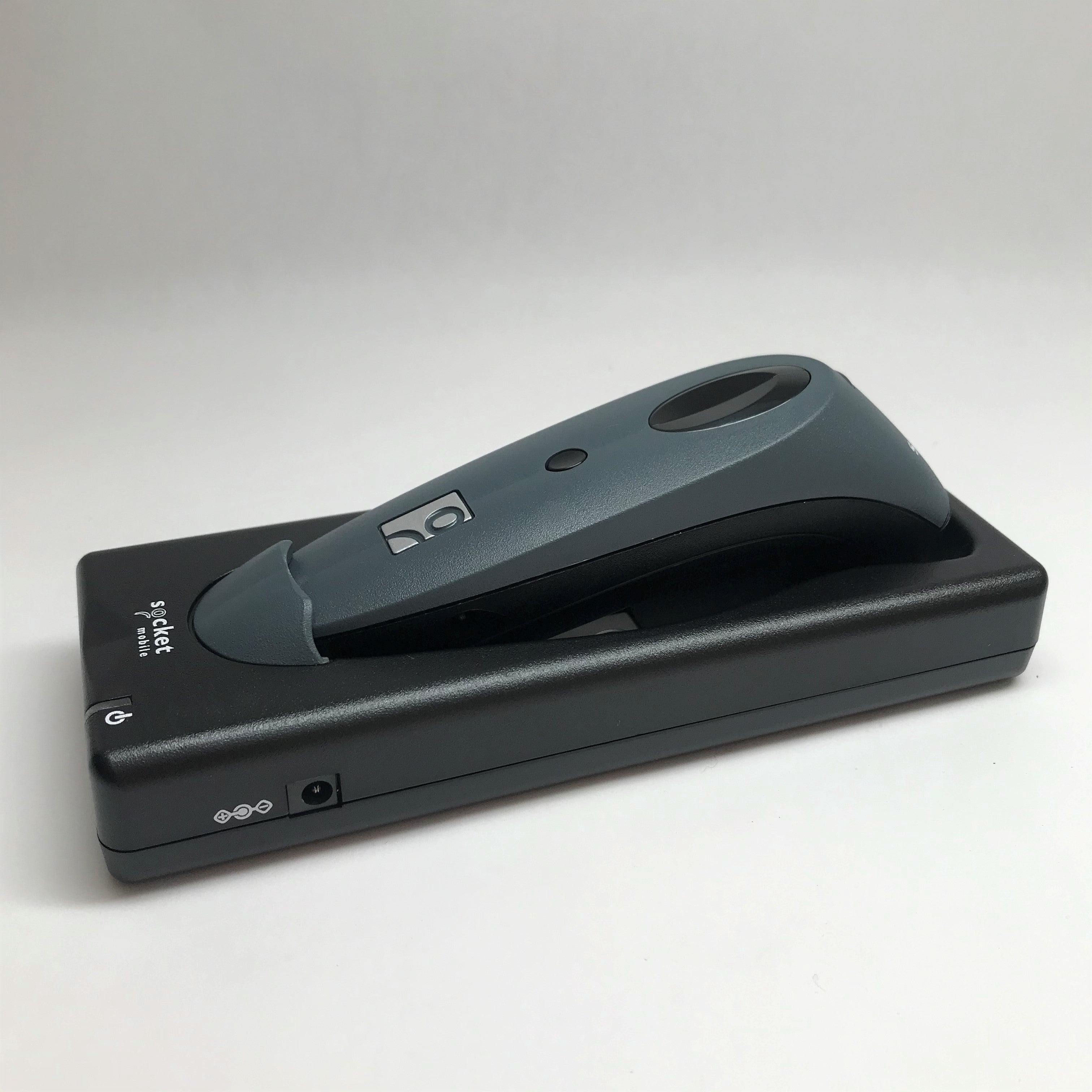 Socket Mobile Barcode Scanner and Charging Cradle Combo - Refurbished - DCCSUPPLY.COM